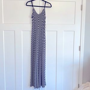 Slumming long stripped summer dress